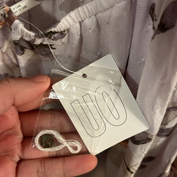 NWT Urban Outfitters Lavender Floral Ruffle Sleeve Tie Back Sheer Romper S - Picture 12 of 16